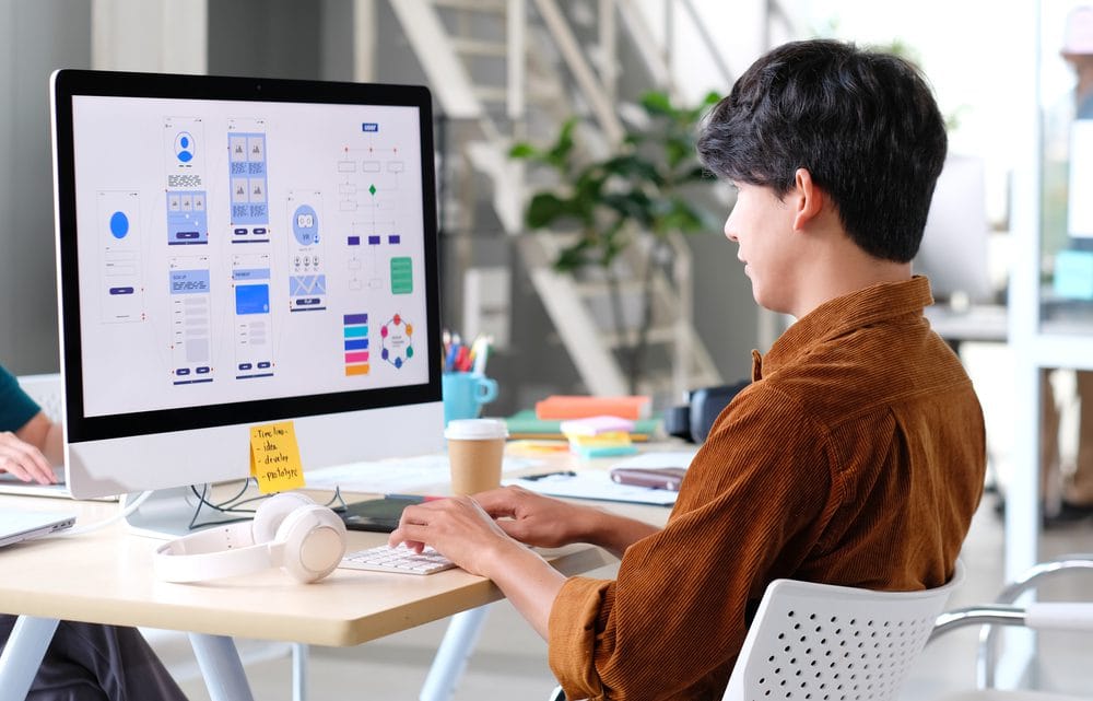 Webdesign tervezése a felhasználói élmény (UX) maximalizálására.
